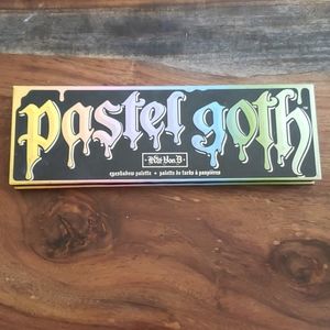Pastel Goth eyeshadow Palette